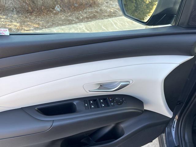 new 2025 Hyundai Tucson car, priced at $34,305