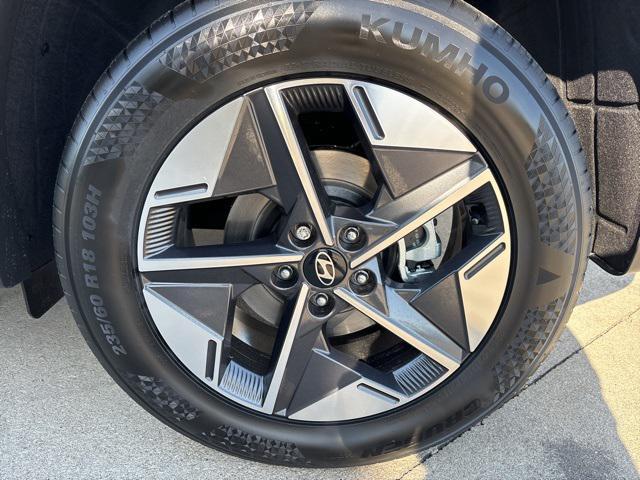 new 2025 Hyundai Tucson car, priced at $34,305