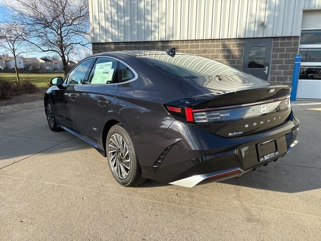 new 2025 Hyundai Sonata Hybrid car, priced at $32,710