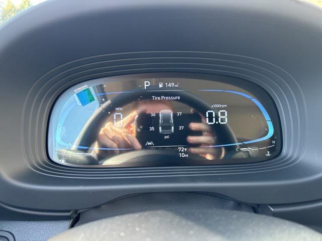 new 2025 Hyundai Venue car, priced at $23,980