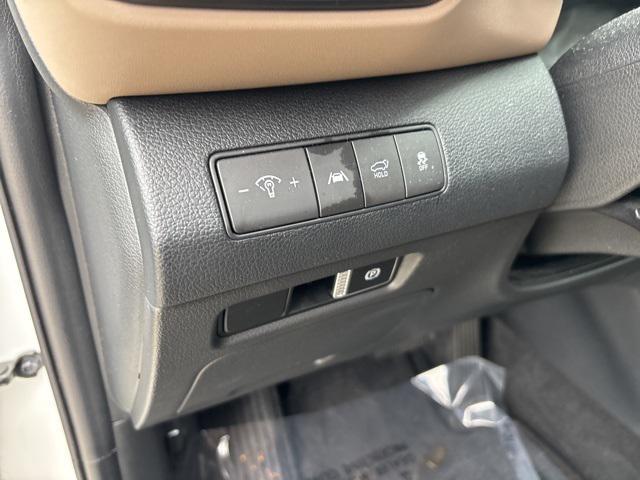 used 2023 Hyundai Santa Fe car, priced at $27,980