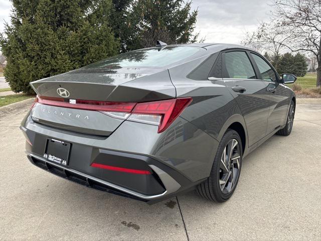 new 2025 Hyundai Elantra car, priced at $27,265