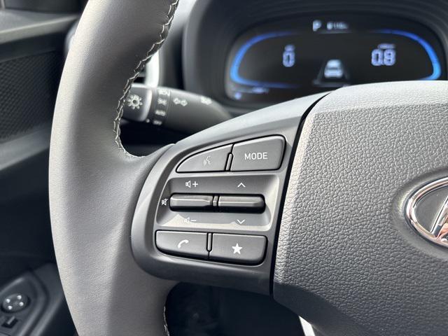 new 2025 Hyundai Venue car, priced at $23,980