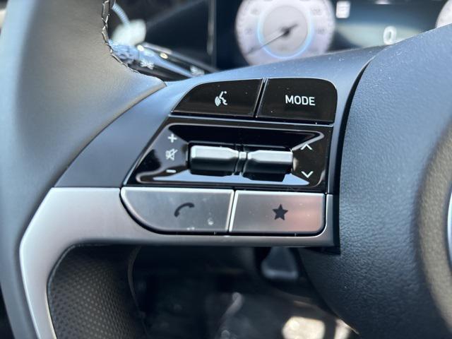 new 2025 Hyundai Elantra car, priced at $25,715