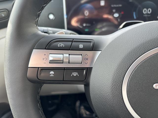 new 2025 Hyundai TUCSON Hybrid car, priced at $43,470
