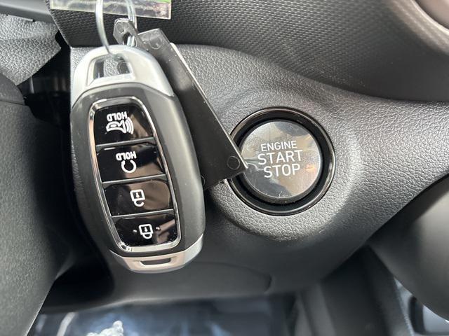 new 2025 Hyundai Venue car, priced at $24,165