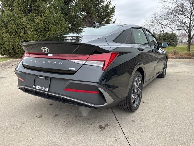 new 2025 Hyundai Elantra car, priced at $28,435