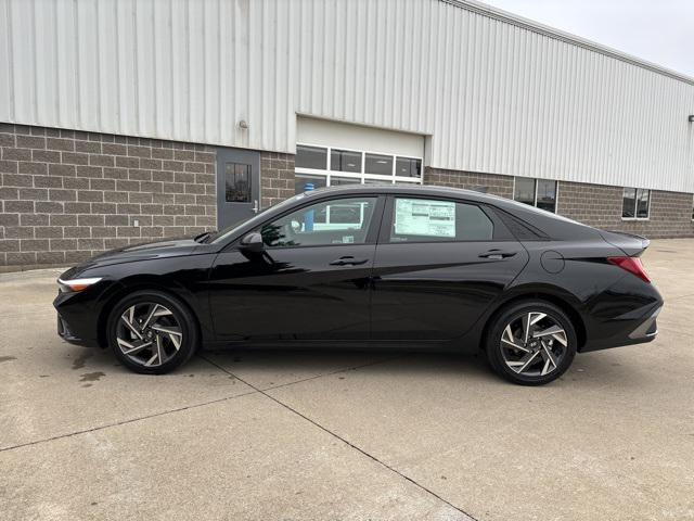 new 2025 Hyundai Elantra car, priced at $28,435