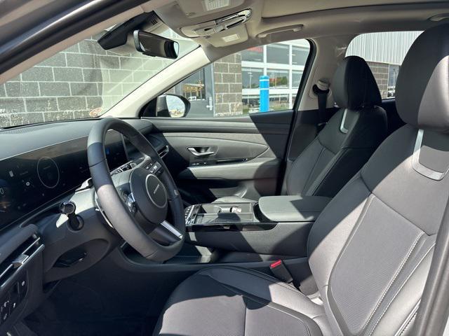 new 2025 Hyundai Tucson car, priced at $41,810