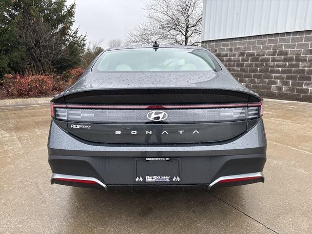 new 2025 Hyundai Sonata car, priced at $28,525