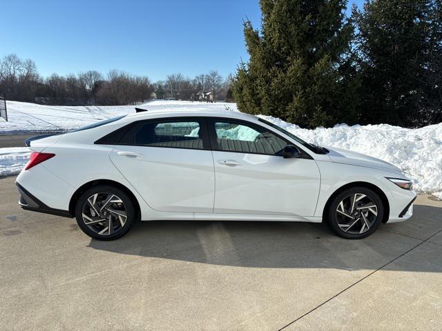 new 2025 Hyundai Elantra car, priced at $25,190