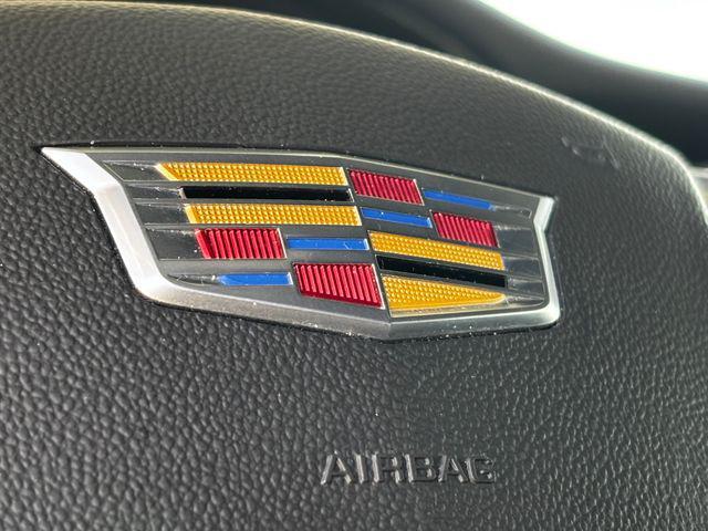 used 2023 Cadillac XT5 car, priced at $31,433