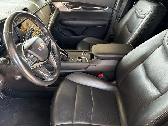 used 2023 Cadillac XT5 car, priced at $31,433