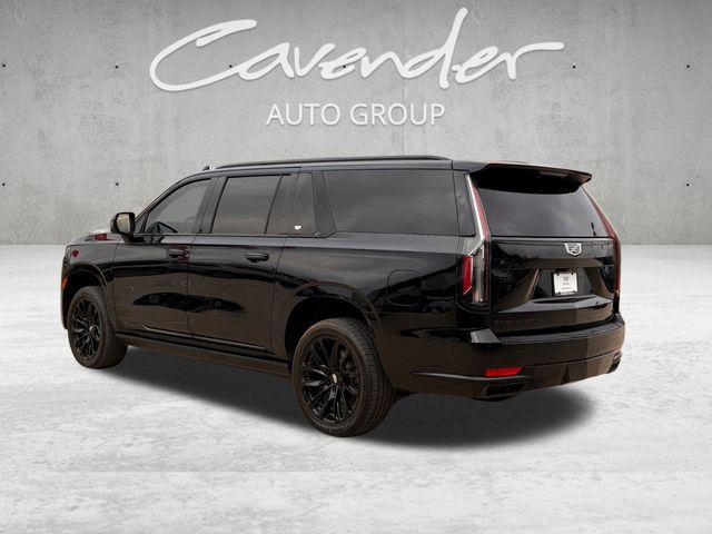 used 2022 Cadillac Escalade ESV car, priced at $61,585