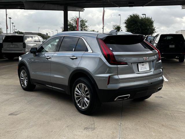 used 2025 Cadillac XT4 car, priced at $40,123