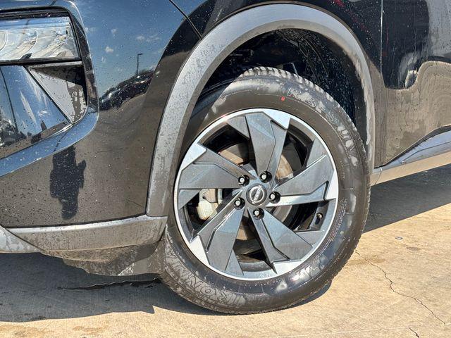 used 2024 Nissan Rogue car, priced at $21,631
