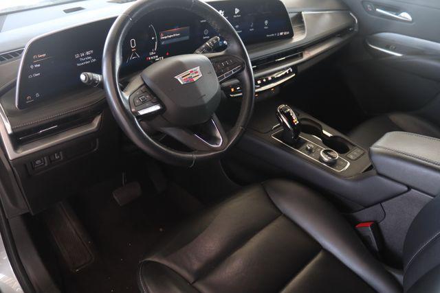 used 2024 Cadillac XT4 car, priced at $32,627