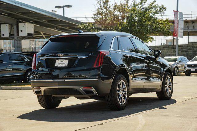 used 2023 Cadillac XT5 car, priced at $30,702