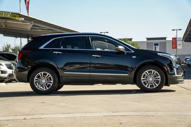 used 2023 Cadillac XT5 car, priced at $30,702