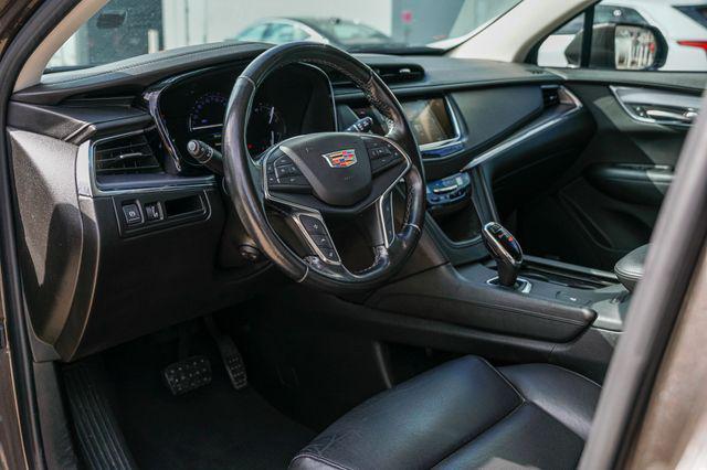 used 2019 Cadillac XT5 car, priced at $24,896