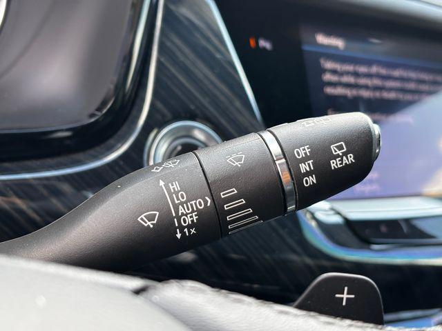 used 2023 Cadillac XT6 car, priced at $34,351