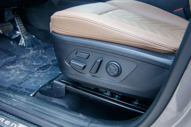 used 2025 Kia Sorento car, priced at $42,015