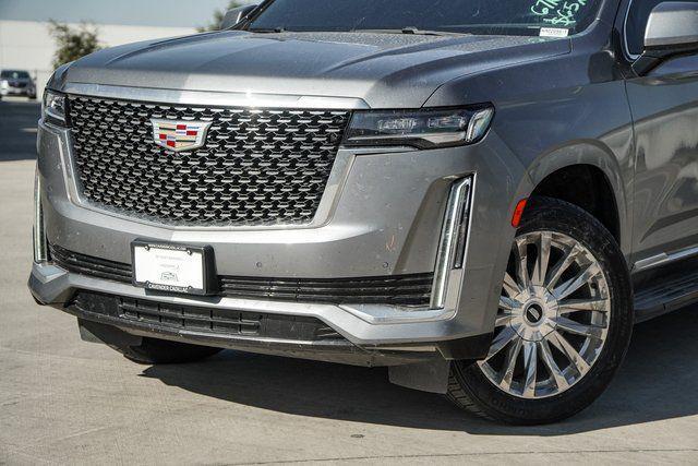 used 2022 Cadillac Escalade ESV car, priced at $65,803