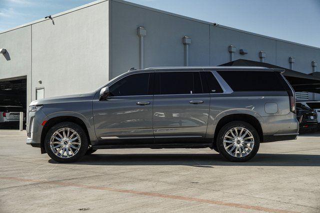 used 2022 Cadillac Escalade ESV car, priced at $65,803