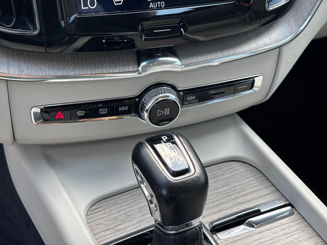 used 2020 Volvo XC60 car, priced at $28,511