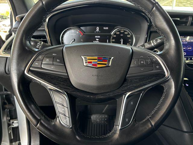 used 2020 Cadillac XT5 car, priced at $22,685