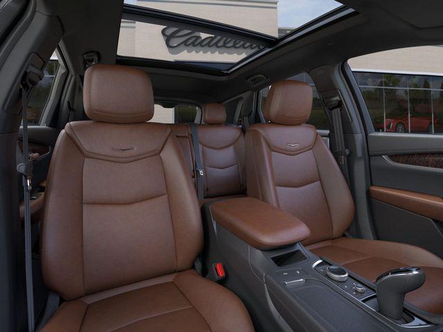 new 2025 Cadillac XT5 car, priced at $61,110