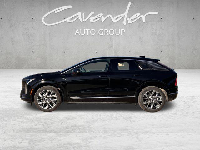 used 2025 Cadillac OPTIQ car, priced at $43,553