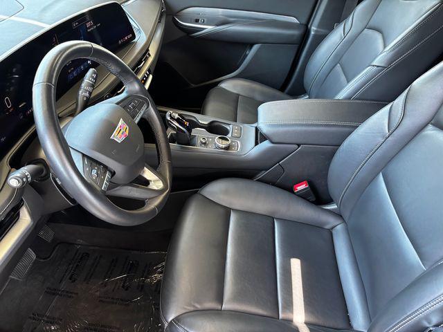 used 2024 Cadillac XT4 car, priced at $36,726