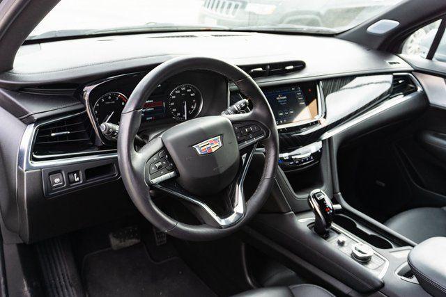 used 2024 Cadillac XT6 car, priced at $50,391