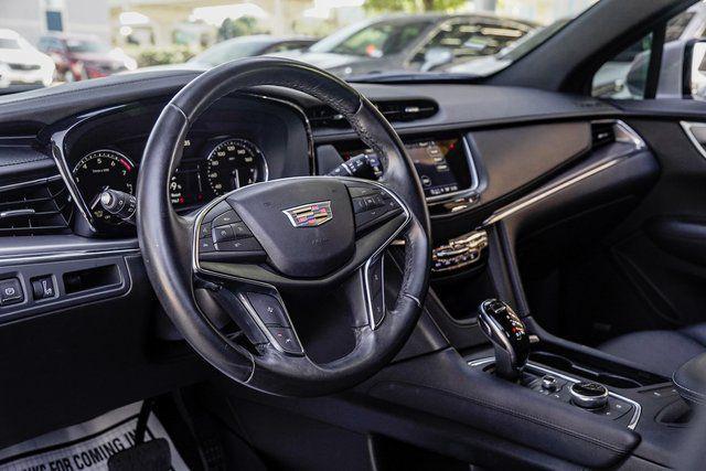 used 2023 Cadillac XT5 car, priced at $27,731