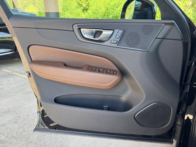 used 2022 Volvo XC60 Recharge Plug-In Hybrid car, priced at $32,875