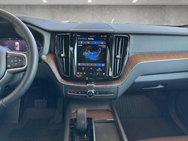 used 2022 Volvo XC60 Recharge Plug-In Hybrid car, priced at $32,875