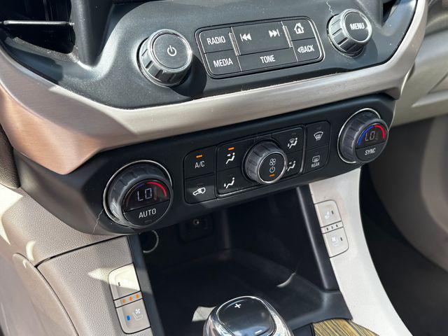used 2019 GMC Acadia car, priced at $25,938