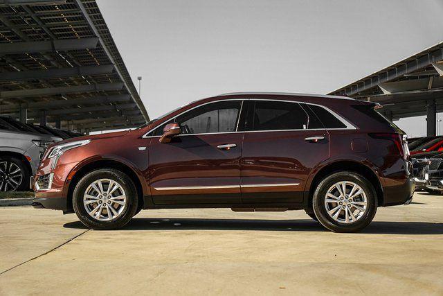 used 2022 Cadillac XT5 car, priced at $31,429