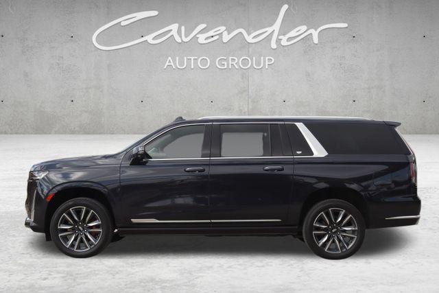 used 2023 Cadillac Escalade ESV car, priced at $70,999