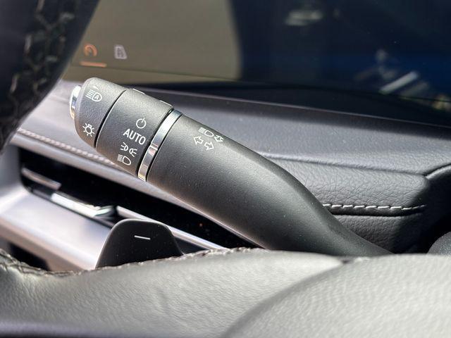 used 2025 Cadillac XT4 car, priced at $33,431