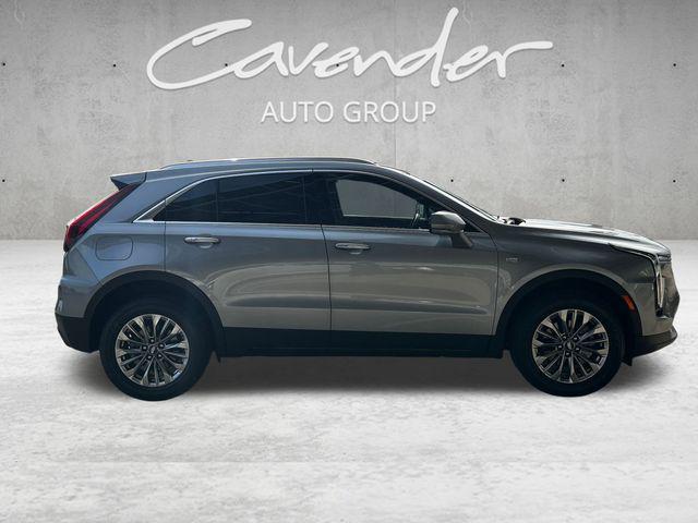 used 2025 Cadillac XT4 car, priced at $33,431