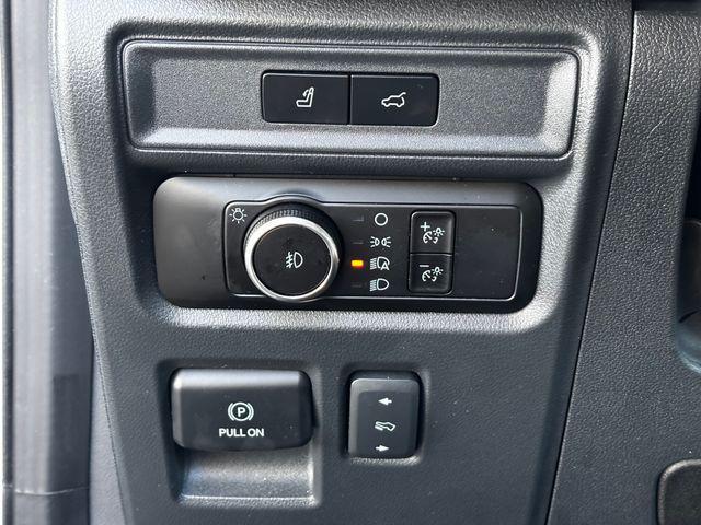 used 2023 Ford Expedition car, priced at $43,293