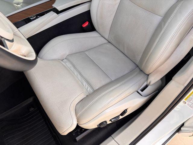 used 2019 Volvo XC90 car, priced at $21,337