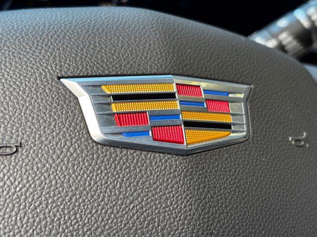 used 2025 Cadillac XT4 car, priced at $35,520