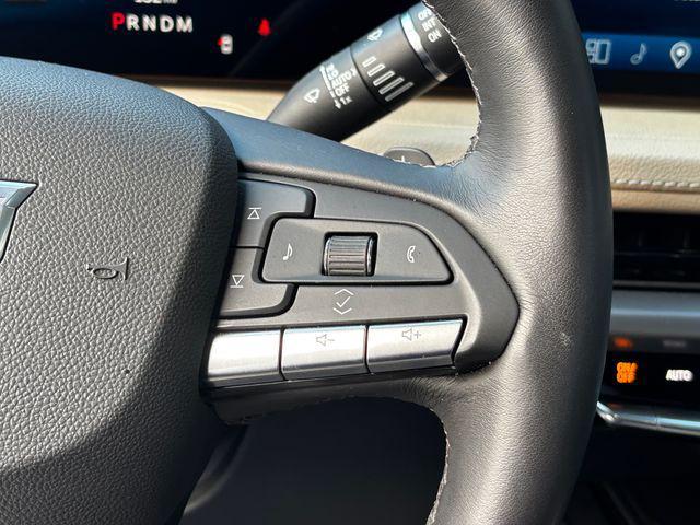 used 2025 Cadillac XT4 car, priced at $35,520