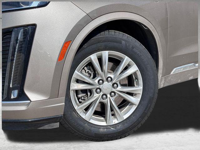 used 2023 Cadillac XT6 car, priced at $36,681
