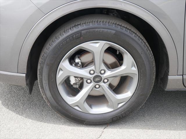used 2024 Ford Escape car, priced at $25,987