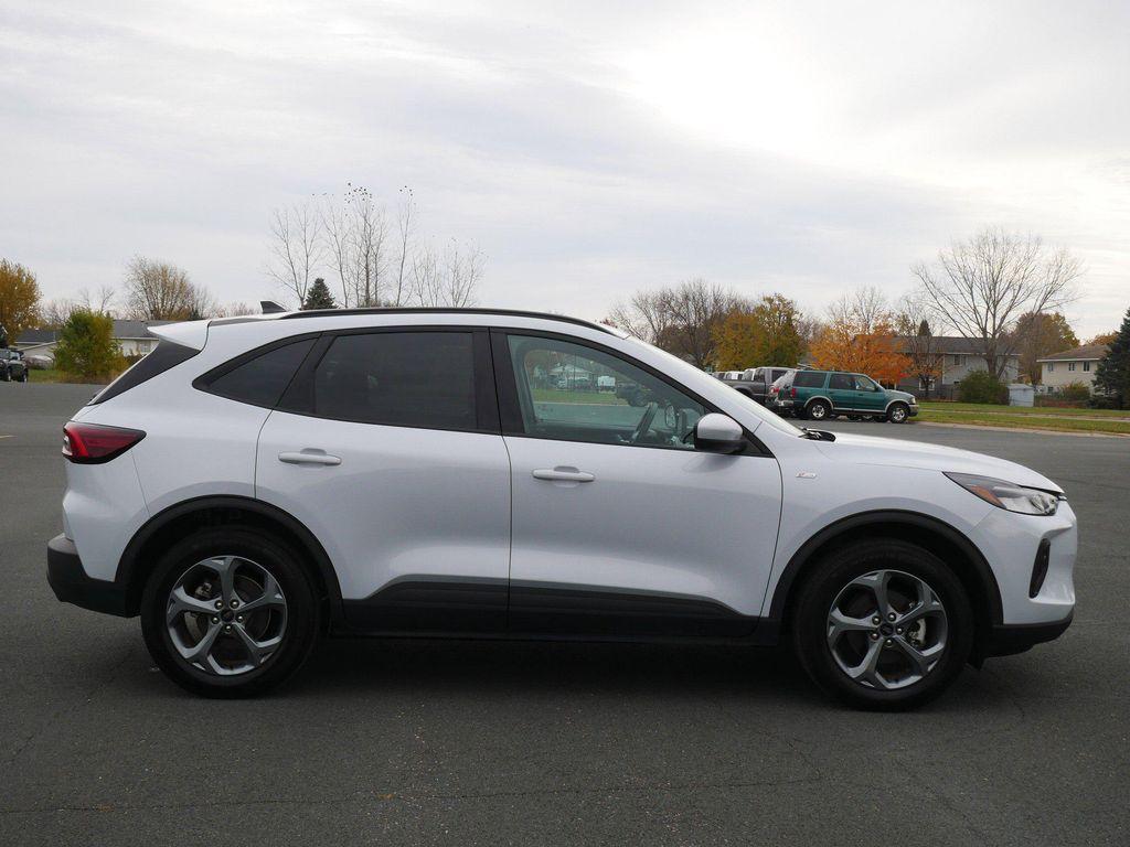 used 2025 Ford Escape car, priced at $25,987