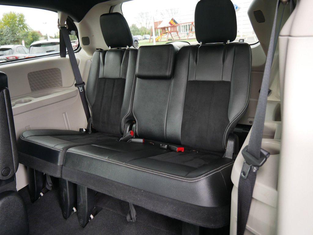 used 2015 Dodge Grand Caravan car, priced at $9,987